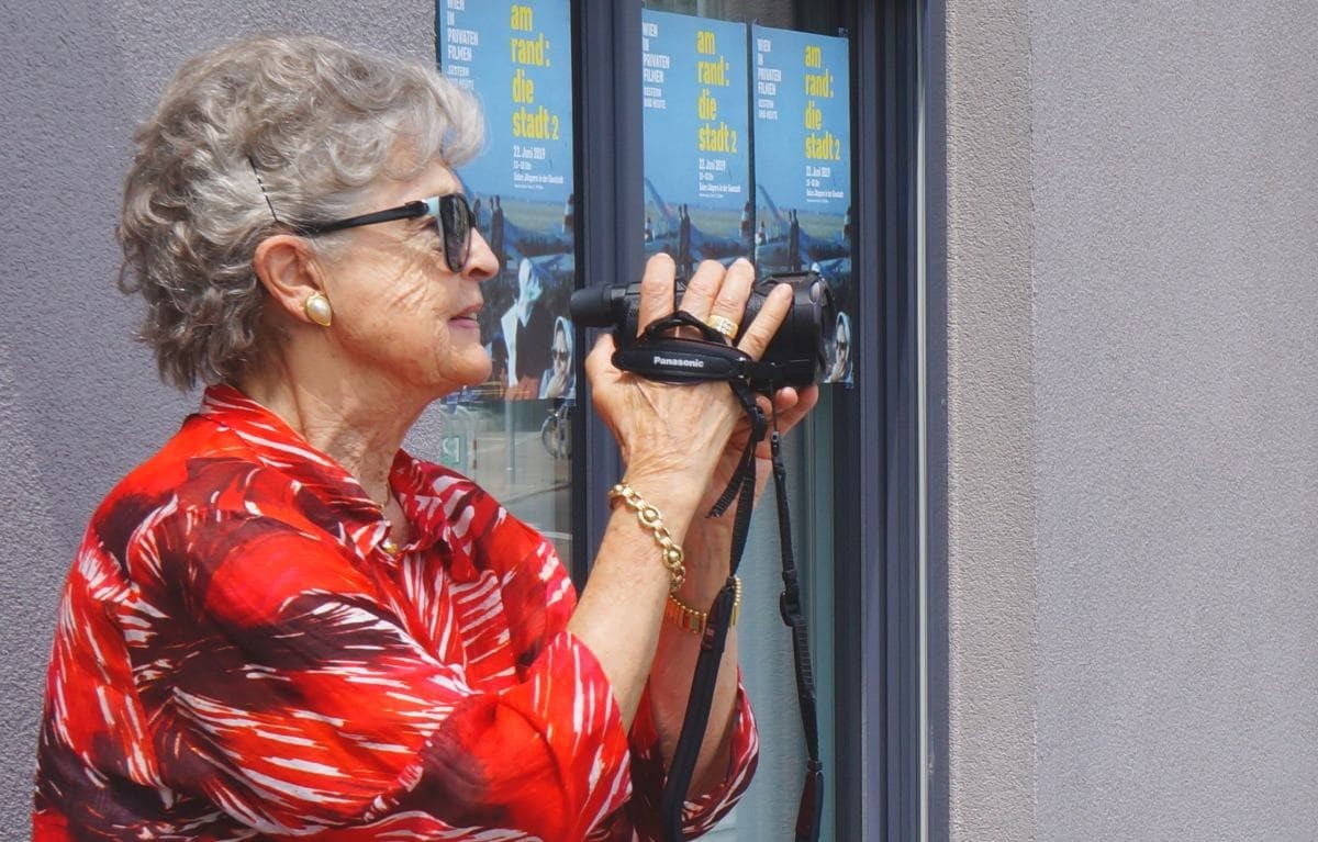 Margret Veit bei am rand : die stadt, 2019 (Foto: ÖFM © Andrea Pollach)