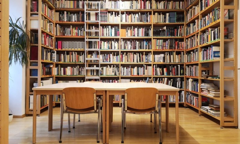 Lesesaal Bibliothek (Foto: ÖFM © Christoph Fintl)