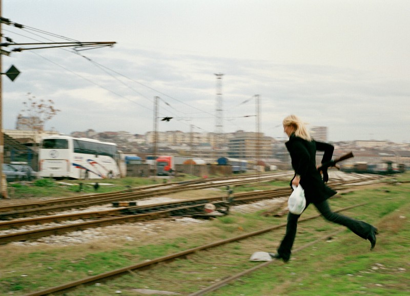 One day, Instead of One Night, a Burst of Machine-Gun Fire will Flash, if Light Cannot Come Otherwise, 2009, Milica Tomić (Foto: Srđan Veljovića)