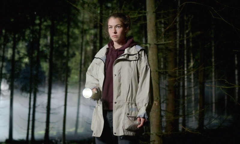 Schweigend steht der Wald, 2022, Saralisa Volm