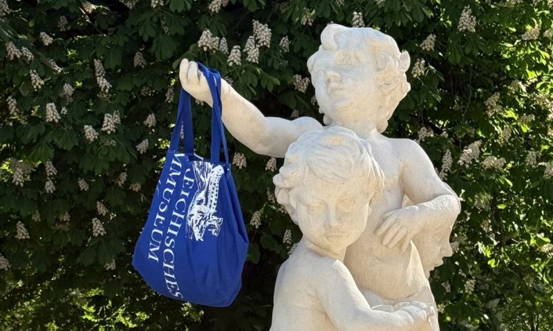 Strandtasche (Symbolbild) (Foto: ÖFM © Josepha Edbauer)
