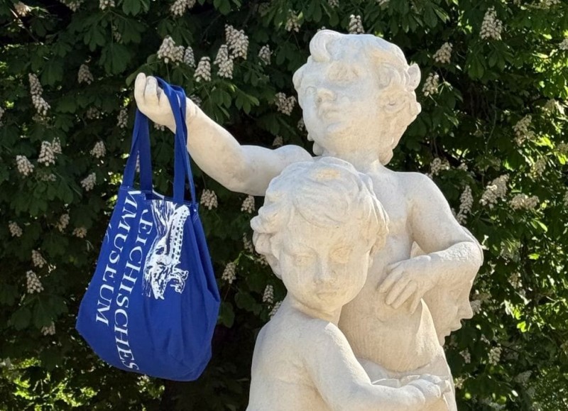 Strandtasche (Symbolbild) (Foto: ÖFM © Josepha Edbauer)