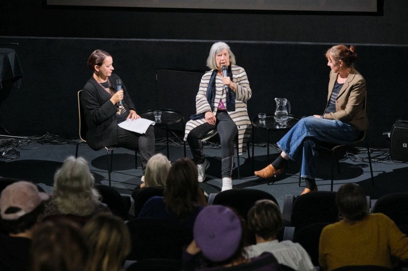 Julia Pühringer, Gerda Fritz, Claudia Wohlgenannt (Foto: ÖFM © Eszter Kondor) Julia Pühringer, Gerda Fritz, Claudia Wohlgenannt (Foto: ÖFM © Eszter Kondor)