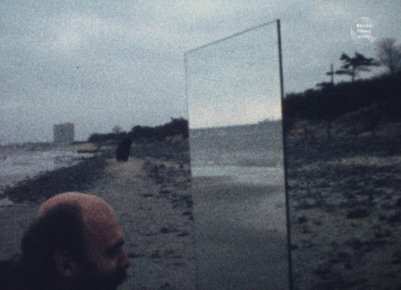 Moře v zrcadle (The Mirrored Sea), 1980, Lumír Hladík, Foto: Národní filmový archiv