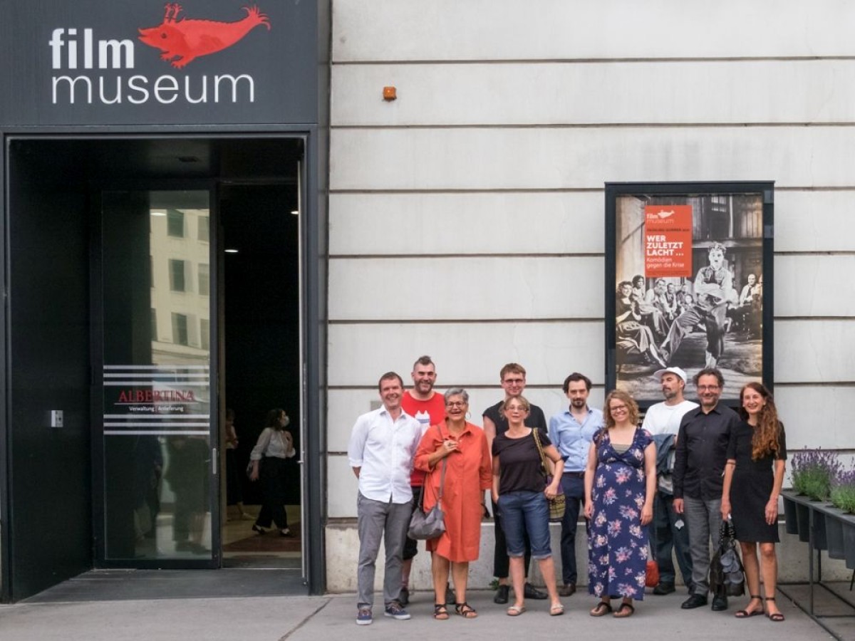 v.l.n.r., hinten: Dieter Kovačič, Rainer Kohlberger, Johann Lurf, Ralo Mayer; vorne: Michael Loebenstein, Brigitta Burger-Utzer, Constanze Ruhm, Stefanie Weberhofer, Gabriel Tempea, Simone Bader (Foto: ÖFM/ © Eszter Kondor)