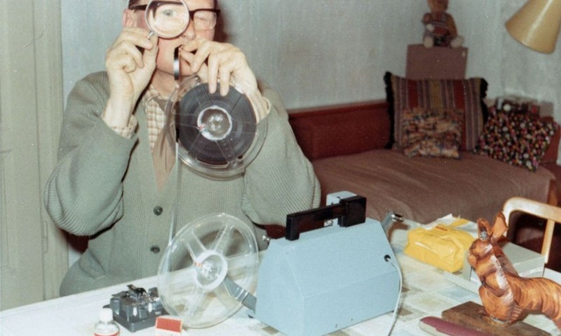 Charel beim Filmschnitt, Wien, circa 1970, privat Charel beim Filmschnitt, Wien, circa 1970, privat