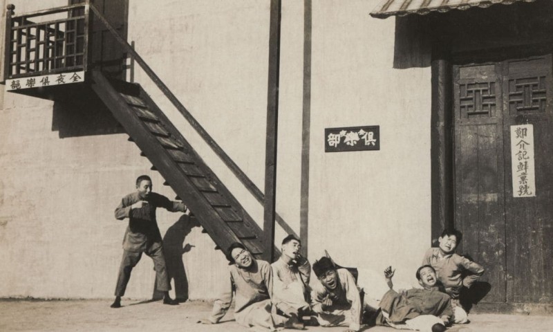 Laogong zhi aiqing (Laborer's Love), 1922, Zhang Shichuan (Foto: China Film Archive) Laogong zhi aiqing (Laborer's Love), 1922, Zhang Shichuan (Foto: China Film Archive)