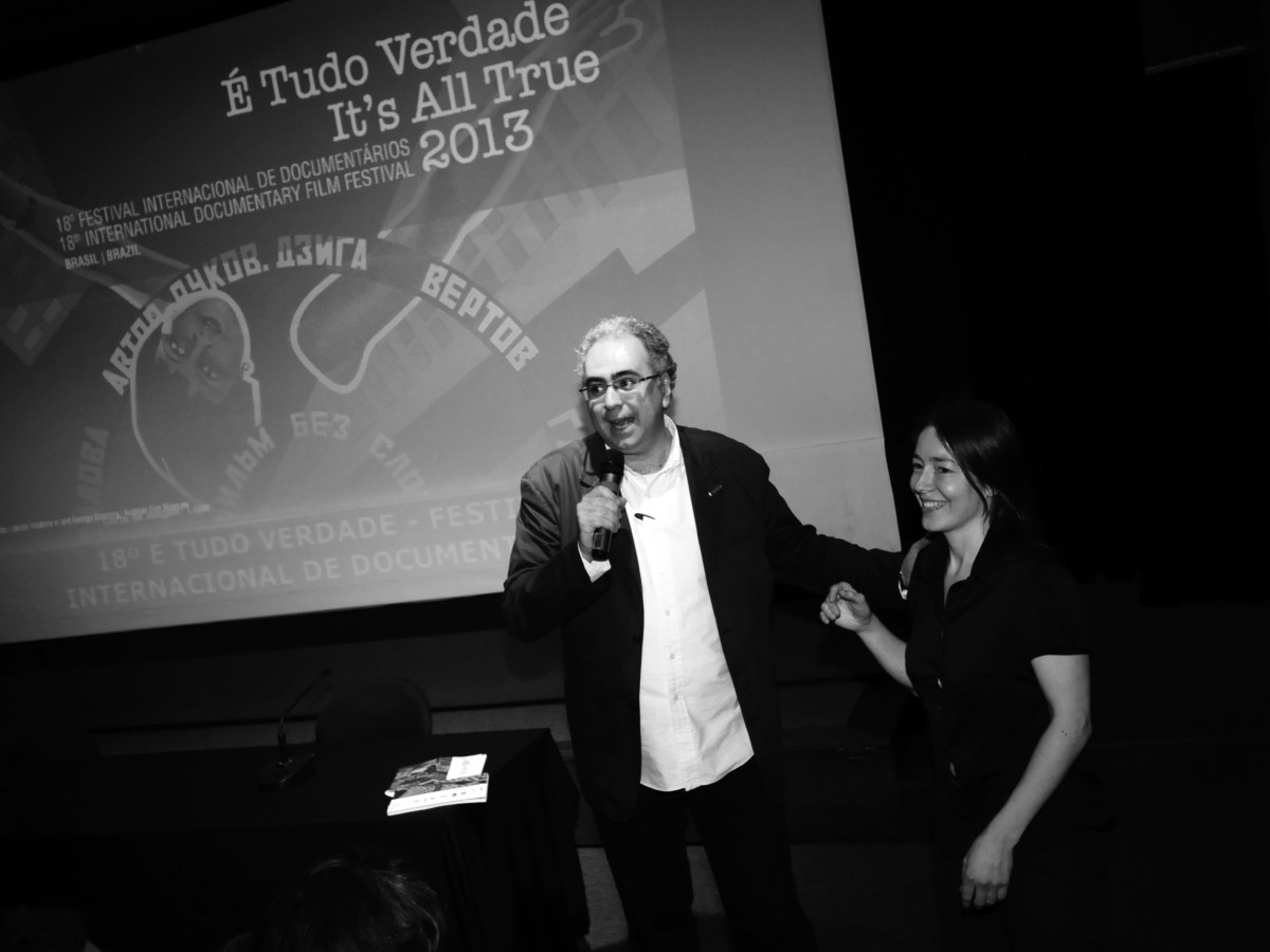 Publikumsgespräche mit Amir Labaki über Dziga Vertov und die Vertov-Sammlung des Filmmuseums, "E Tudo Verdade / It's All True", Sao Paolo und Rio de Janeiro 