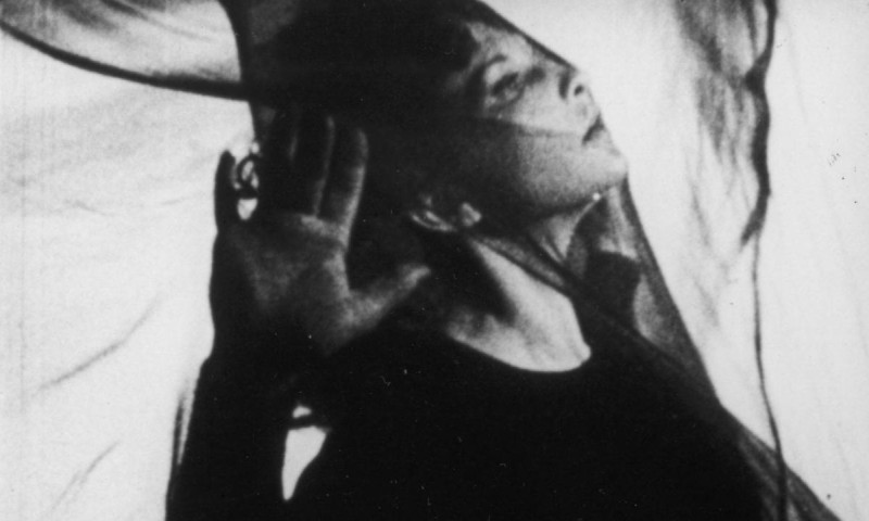 Meshes of the Afternoon, 1943, Maya Deren Meshes of the Afternoon, 1943, Maya Deren